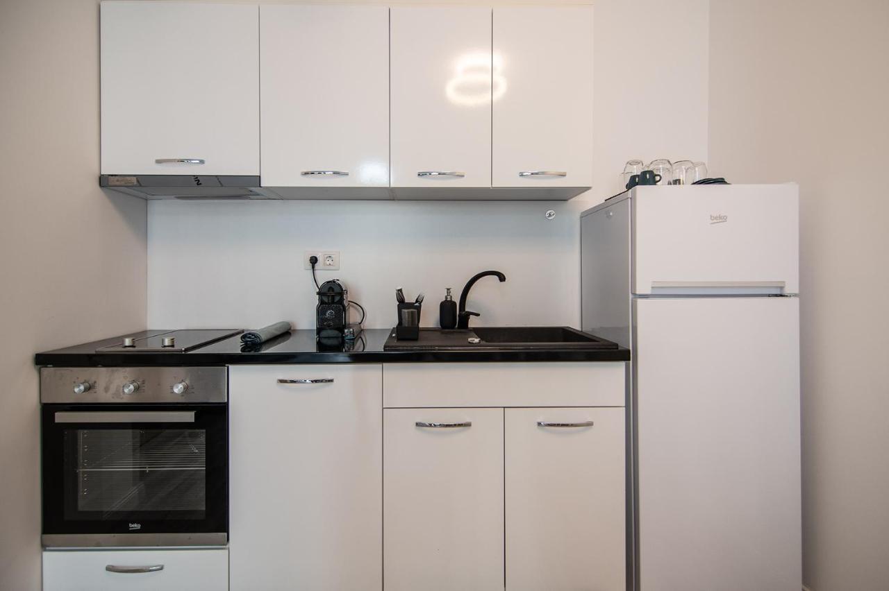 Sea Flats With Parking And Pool In Azur Residence Saints Constantine and Helena Ngoại thất bức ảnh