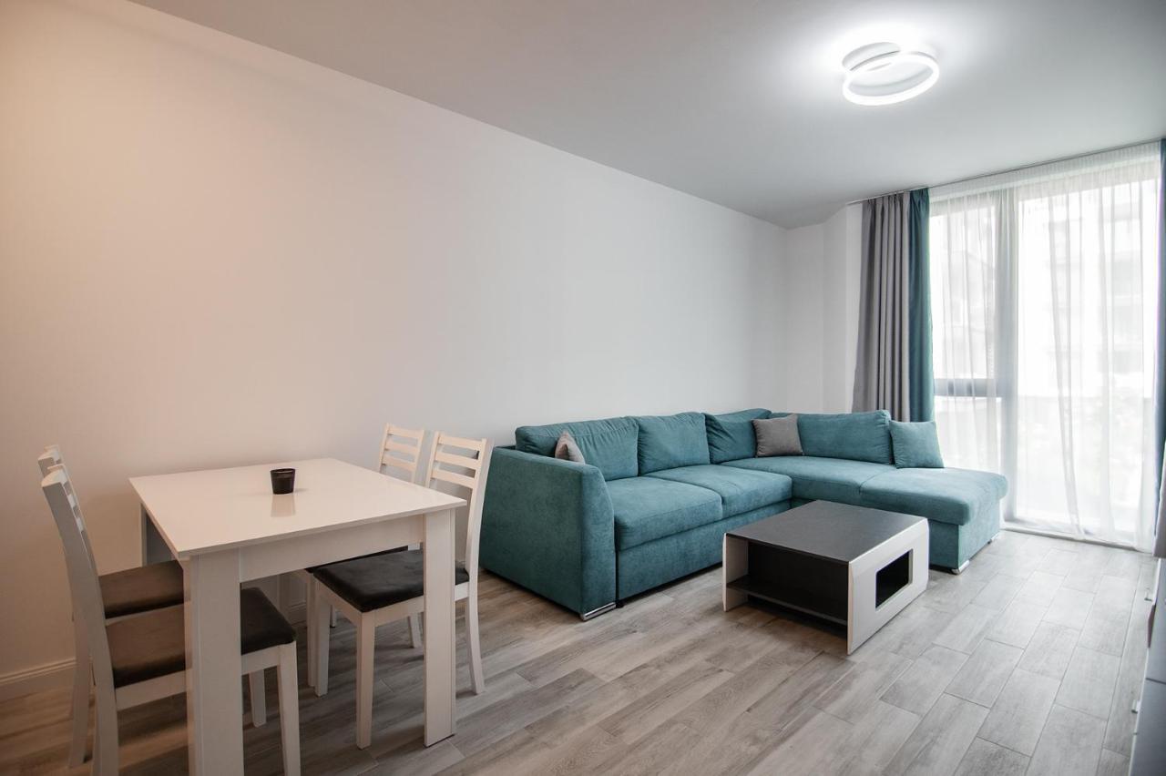 Sea Flats With Parking And Pool In Azur Residence Saints Constantine and Helena Ngoại thất bức ảnh