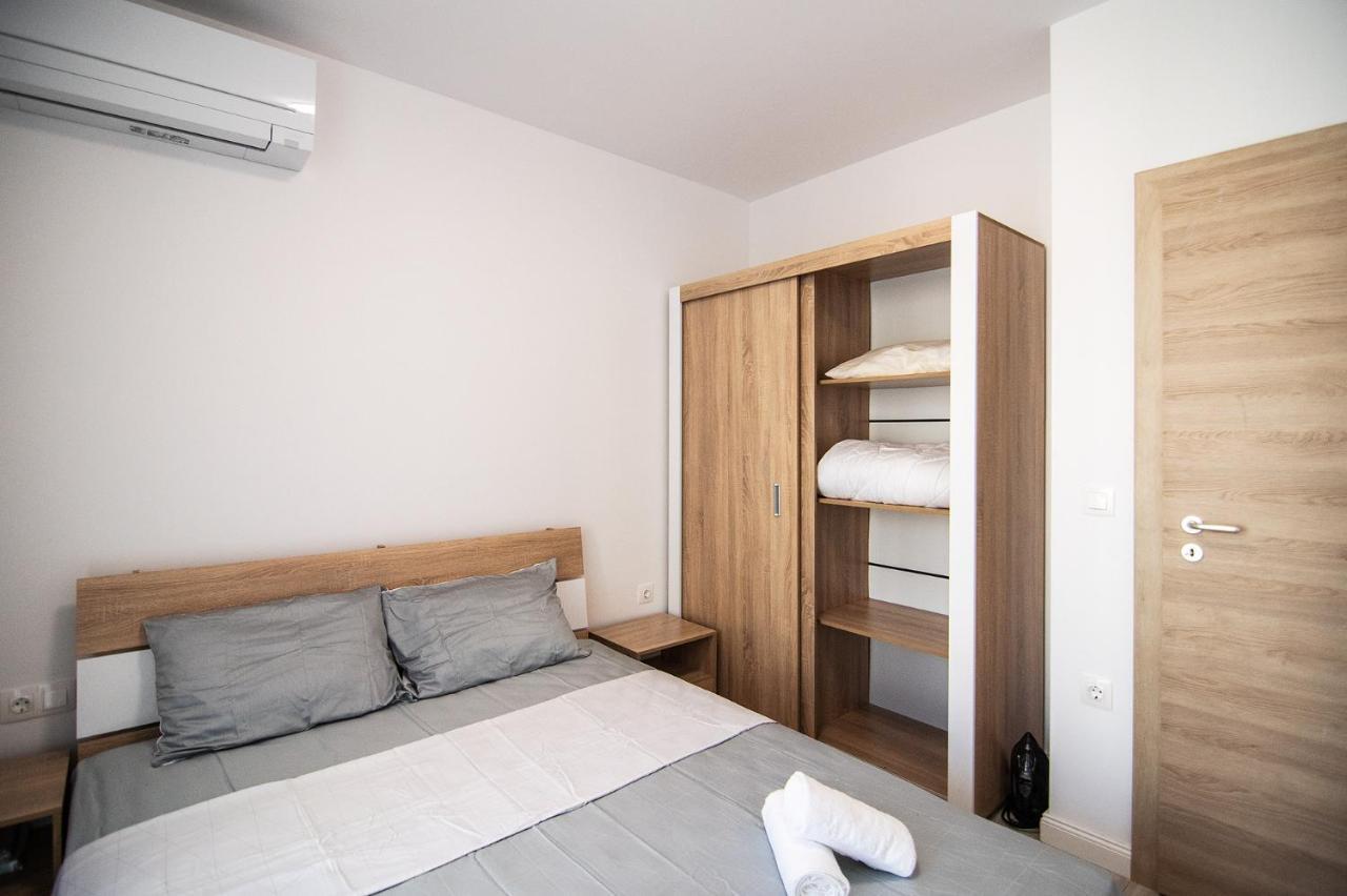 Sea Flats With Parking And Pool In Azur Residence Saints Constantine and Helena Ngoại thất bức ảnh